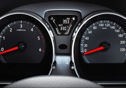 ������ �������� �������� � ��������. ������ ������ �������� �� Nissan X-Trail (T30) 2001-2006 � �������.